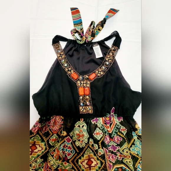UNIT USA Women’s Size M Jewels Halter Neck Beaded Multicolor - Picture 2 of 6